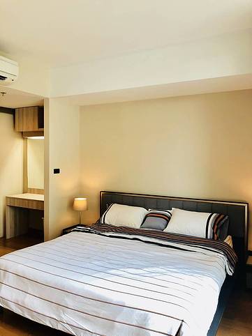 Condo for rent Marina Bayfront 8th floor  fully furnished