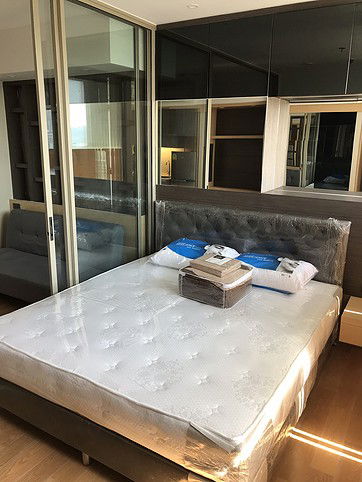 Condo for rent Marina Bayfront 22th floor fully furnished