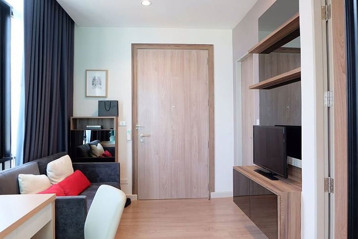 Urgent!! Rent Condo Capital Ratchaprarop-Vibha Near Central Rama9 1Bedroom Ready to move in