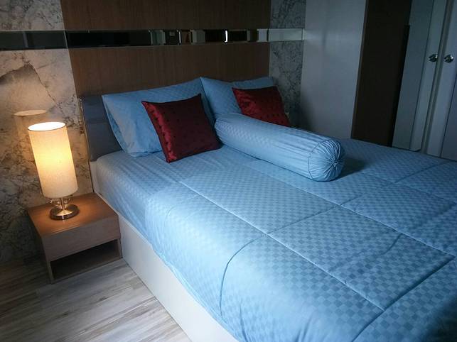 房间出租 (Plus Condo ) 10楼 海景 家具齐全