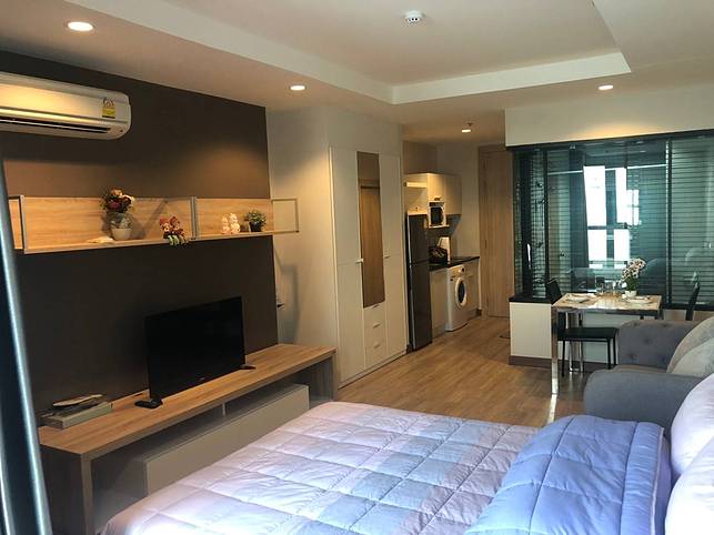 New Room for rent Ladda Plus Condo 8th floor fully furnished