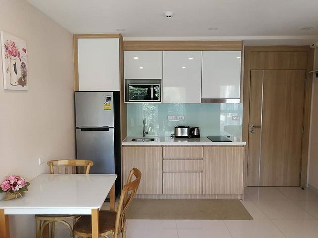 For rent, City Garden tower Pattaya - Naklua, area 35 sq.m., 7th floor,  14,000 baht