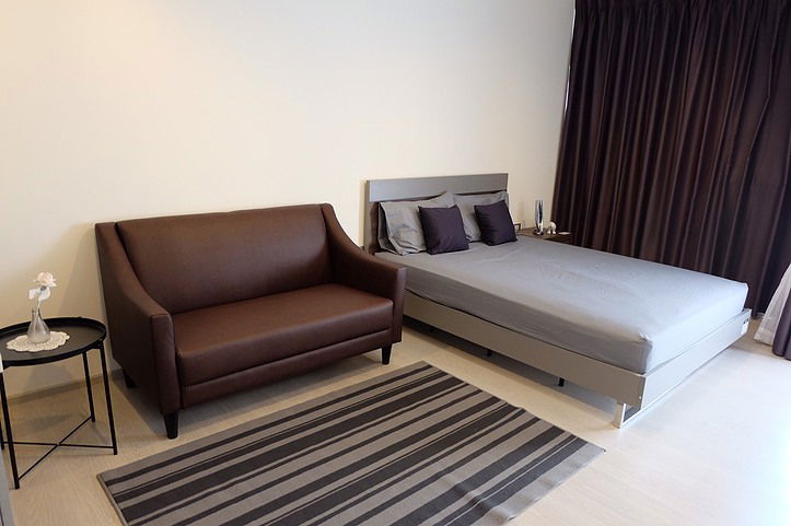 For rent Rhythm Sukhumvit 36 - 38 Ready to move in