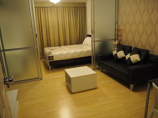 For Rent dcondo Raminthra - 1 bed 30 sq.m.  6th floor