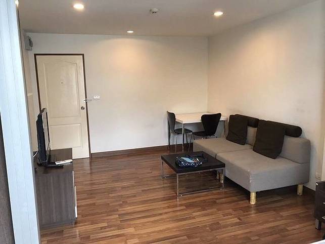 出租 KES Ratchada - 1 张床 30 平方米