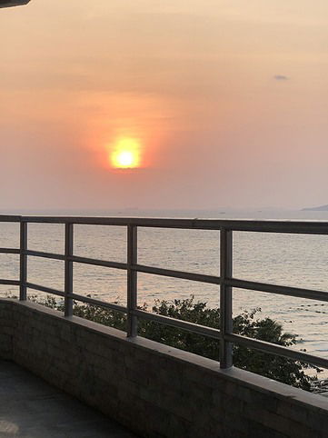 คอนโดวิวทะเล 3 คอนโด เขาพระตำหนัก พัทยา เฟอร์ครบ