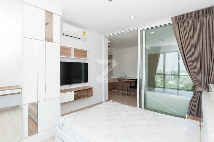 For rent Hotel Serviced Condo Ready to move in