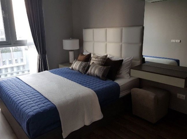 G 4831 🚨中国客户，请加微信。(在联系方式的旁边)  For rent Chewathai Interchange Line❤️💜@condopremium💜❤️