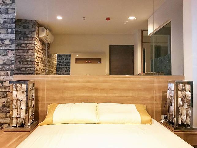 For Rent RHYTHM Sathorn 33rd Floor Size 45 sq.m. 1 Bedroom 1 Bathroom #738#
