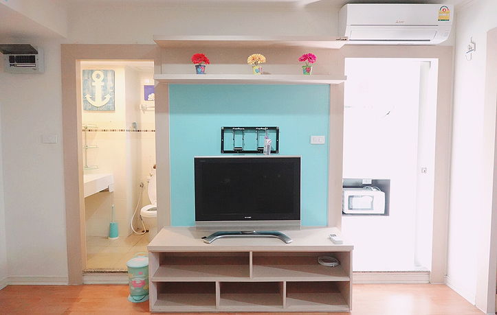 Lumpini Ville Ramkhamhaeng 44 39 sqm 21 th floor Building A 10,000 baht 094-549-4104