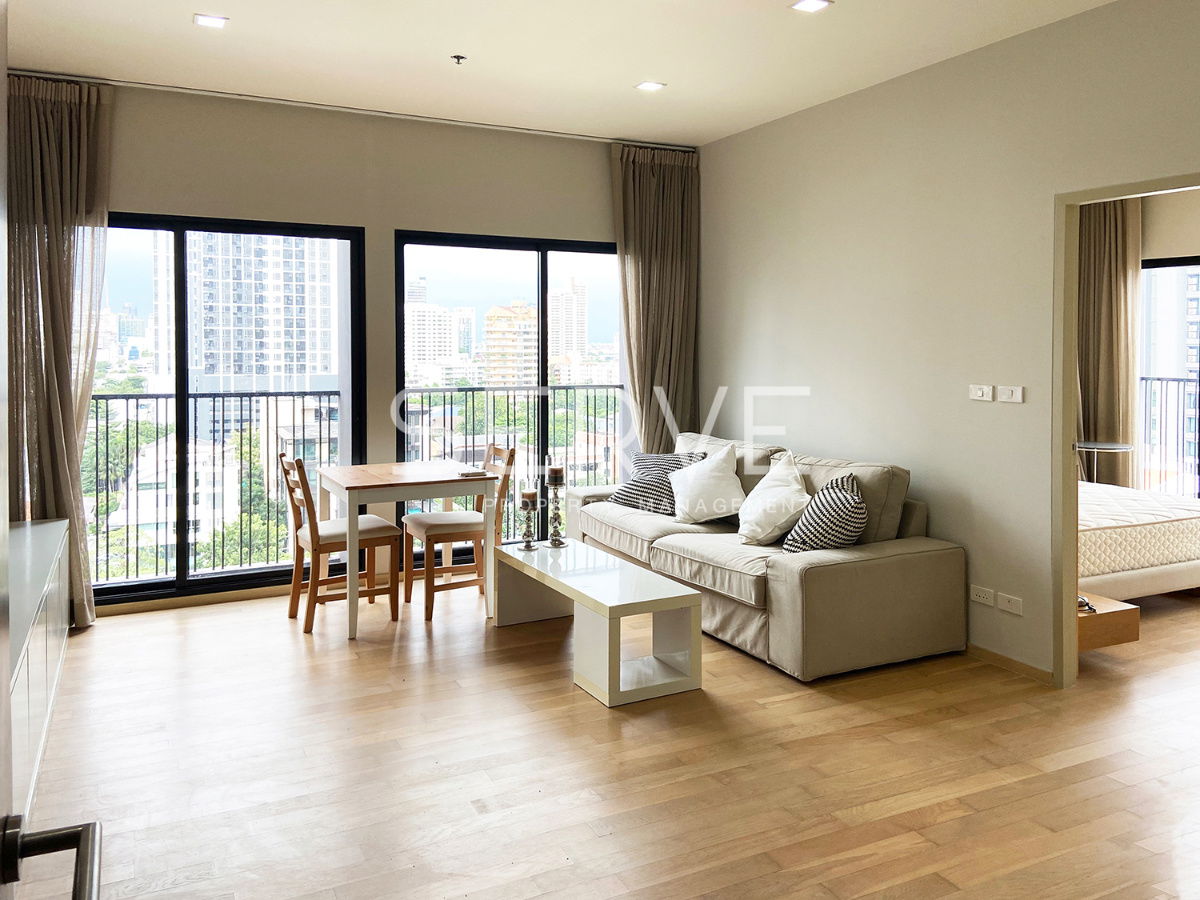 วิวโล่ง 2 ด้าน ห้องมุม 1 นอน มีอ่างอาบน้ำ ทำเลดี BTS เอกมัย 200 ม.