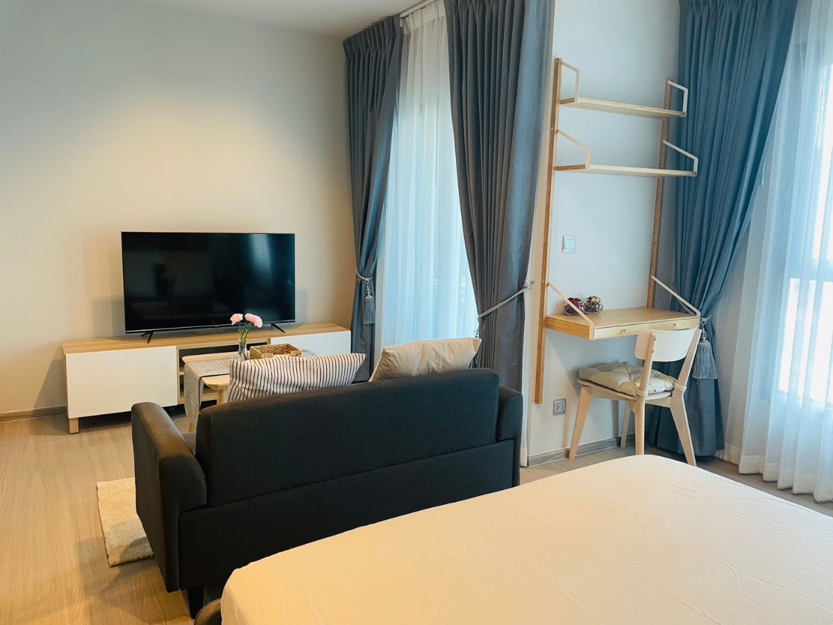 For rent, Life Asoke Rama9, new room, 🍁28 sqm, .