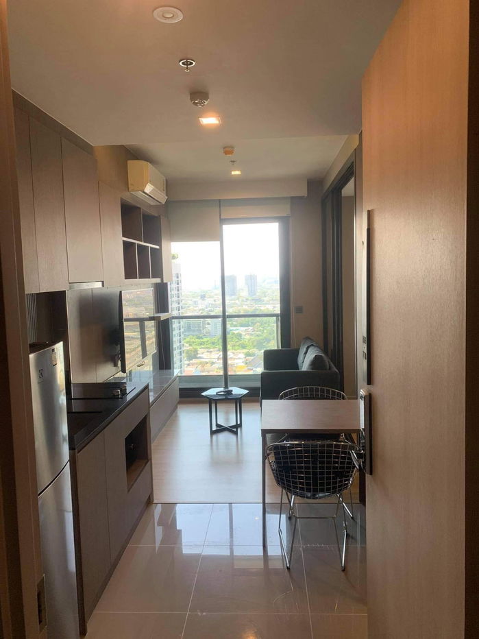 M1166 Condo for rent M Chatuchak, beautiful room, fully furnished, with a washing machine, special price