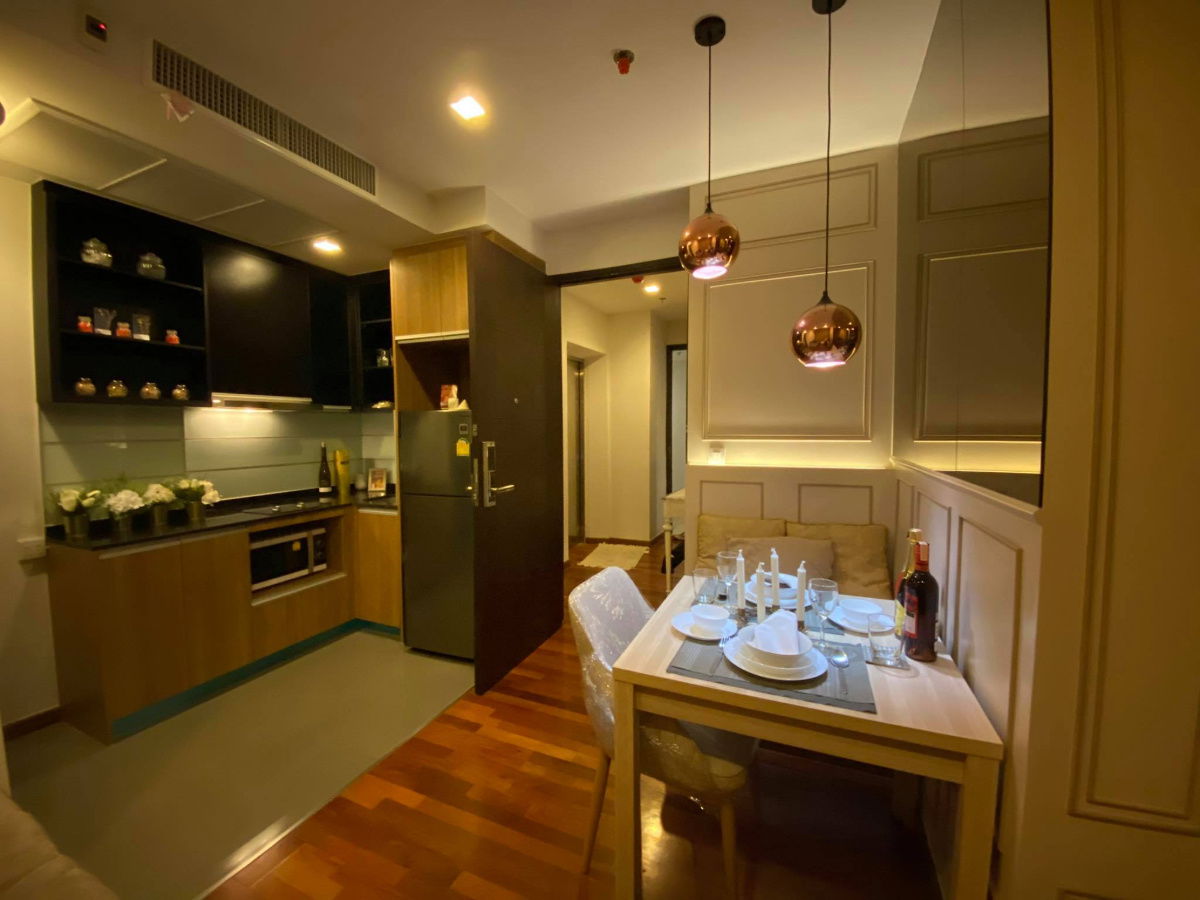 WP2188 Condo for rent Wish Signature Midtown Siam (Wish Signature Midtown Siam) beautiful room, fully furnished, washing machine, special price.