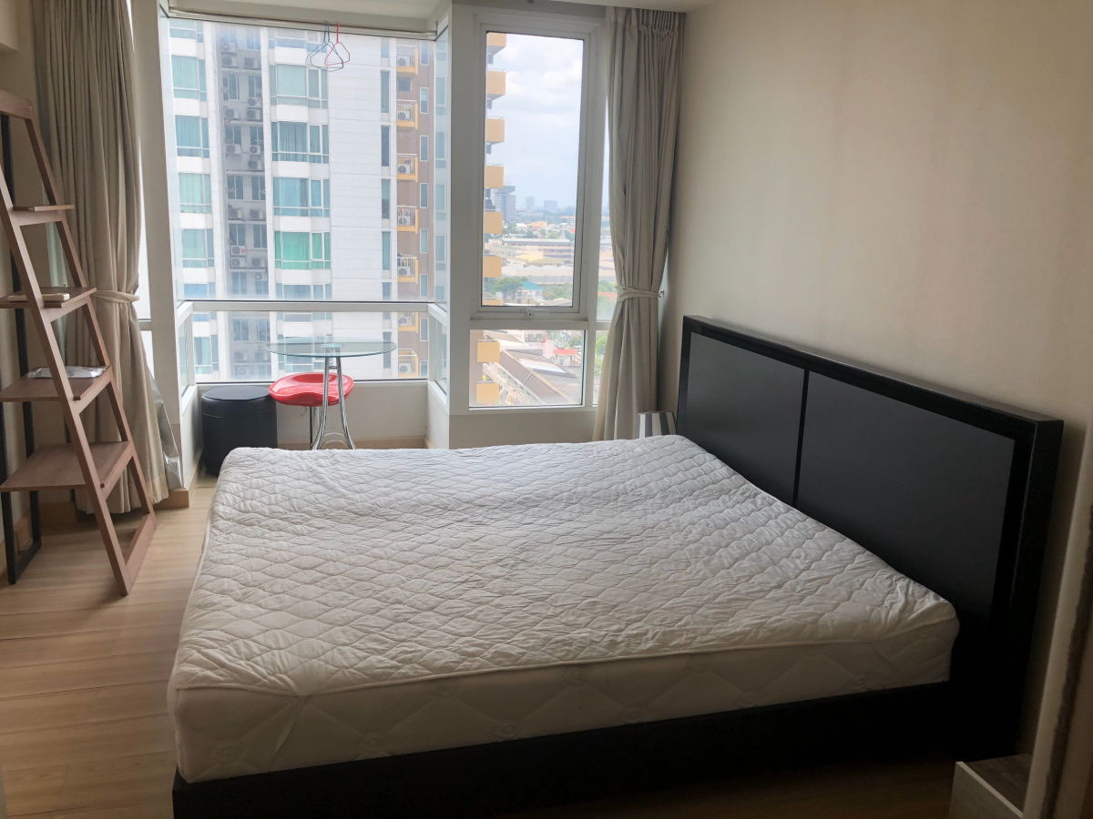 rentroom1-2bed room msociety condo