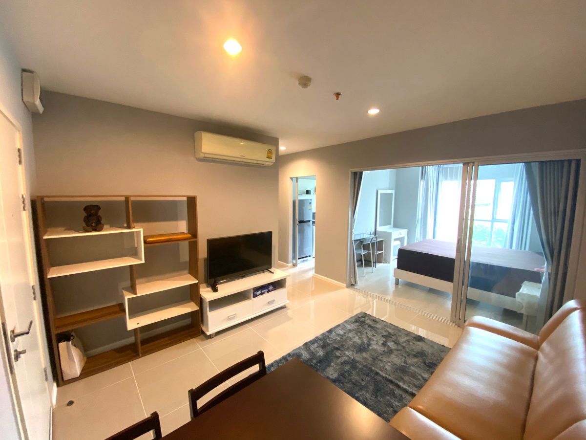 T1025 公寓出租，Aspire Rama 9，房间漂亮，家具齐全，有洗衣机，特价