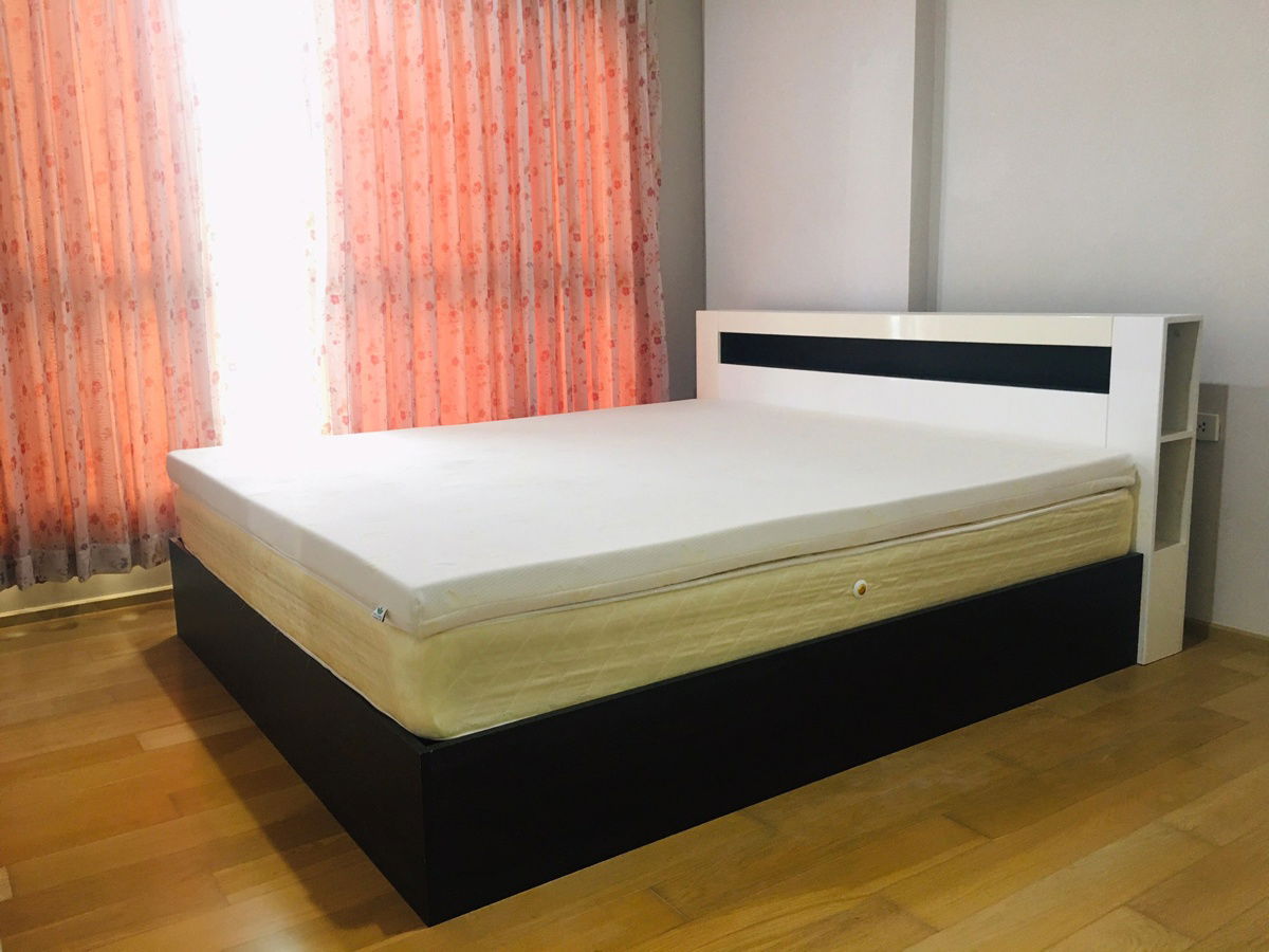 TT1002 Condo for rent Hive Sathorn, beautiful room, fully furnished, has a washing machine, special price