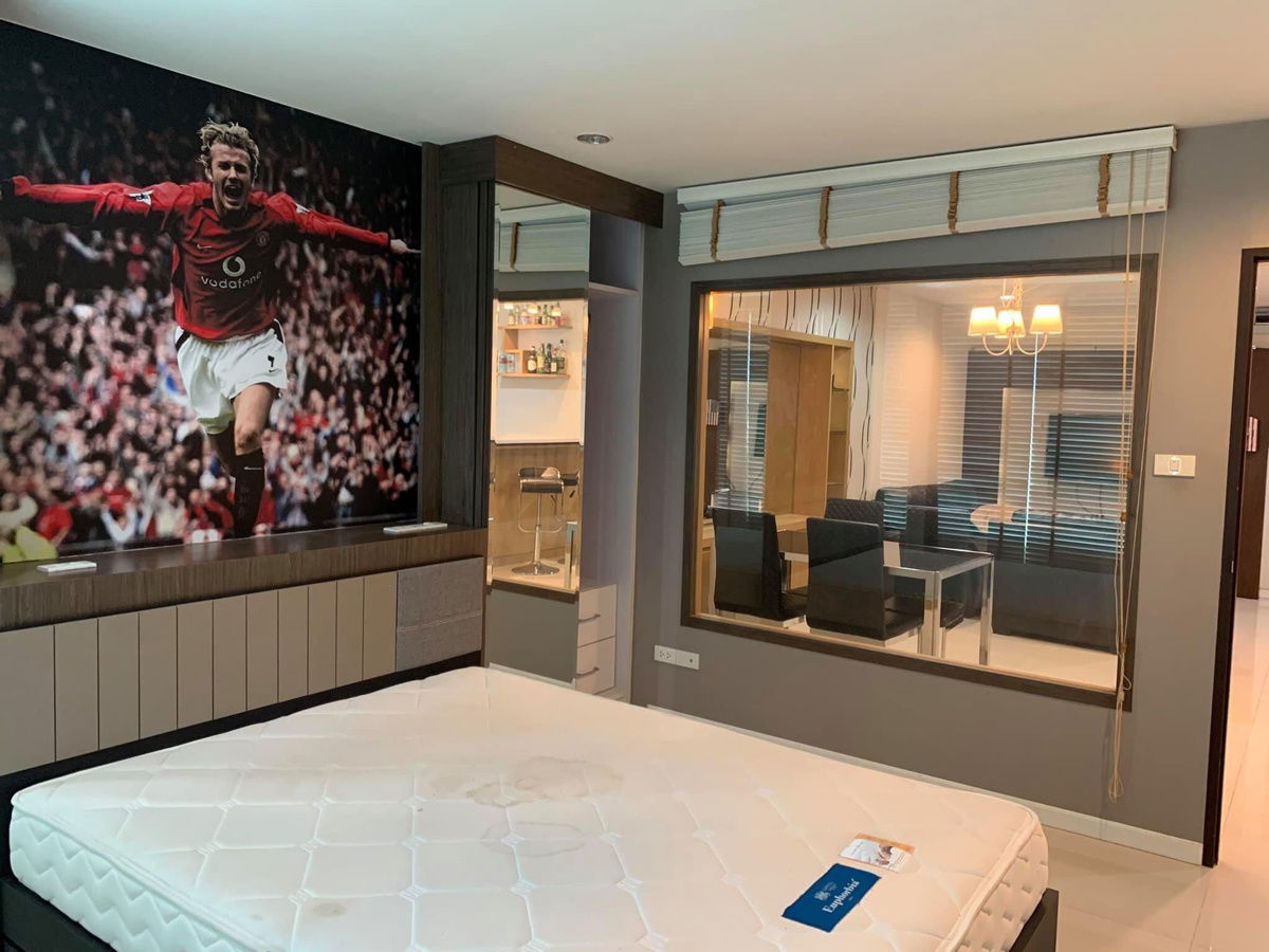 T1192 Condo ၊ Sukhumvit Living Town ၊ အခန်းကျယ် ၊ ပရိဘောဂအပြည့်အစုံ ၊ အထူးစျေးနှုန်း ၊