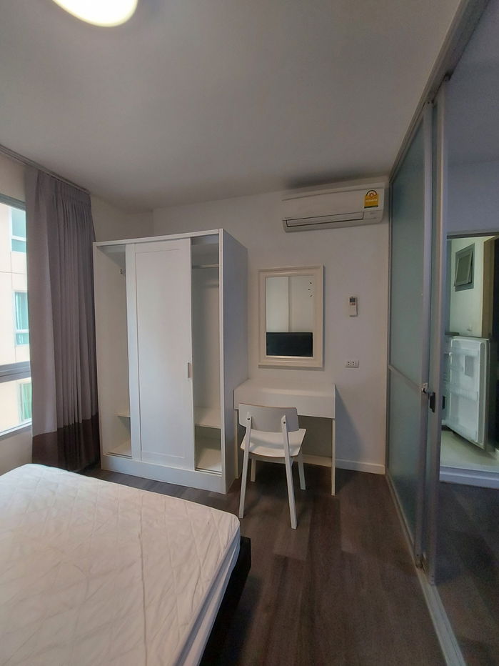 FOR RENT : Dcondo Rangsit Nearby Thammasart Rangsit 600 m.