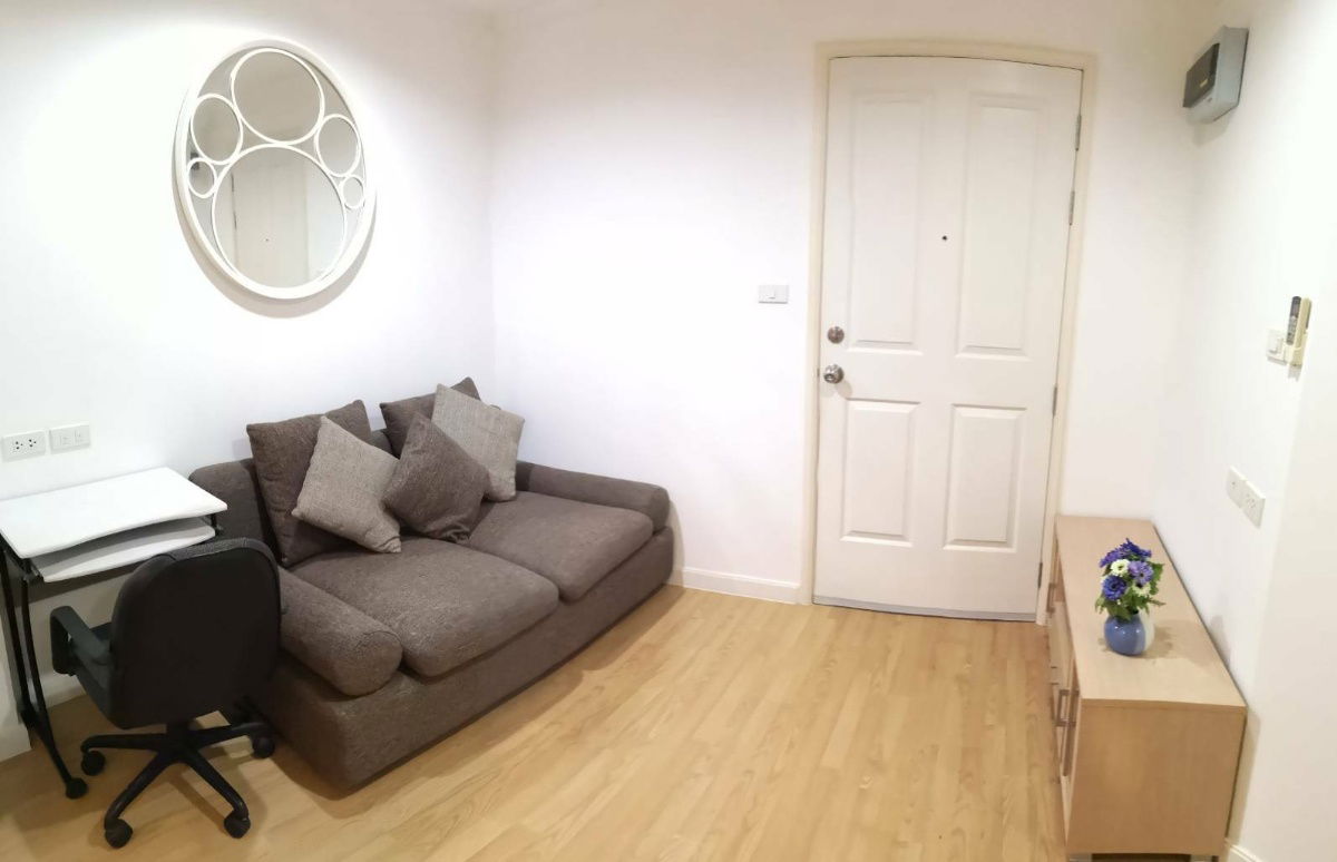 Condo for Rent : Lumpini Park Pinklao 28 sq.m. fully furnished 9,000 Baht/month