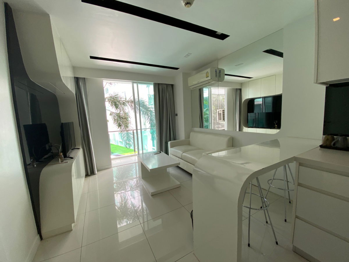 City Center Residence  1 Bedroom with Pool view