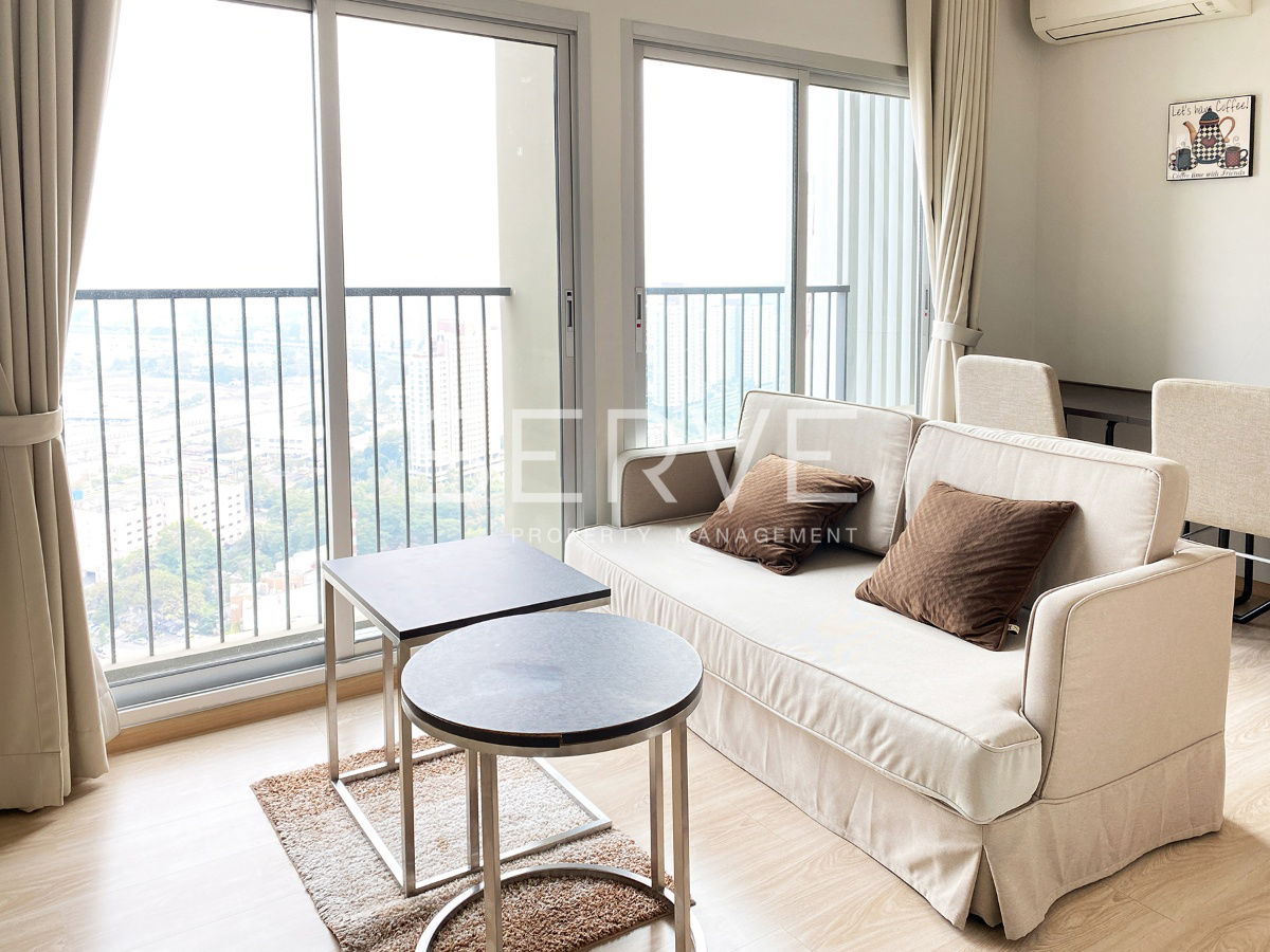 Combine 2 Beds Good Location & Good View in Ratchada Area Next to MRT Thailand Cultural Centre 80 m. at Noble Revolve Ratchada 2 / Condo For Rent