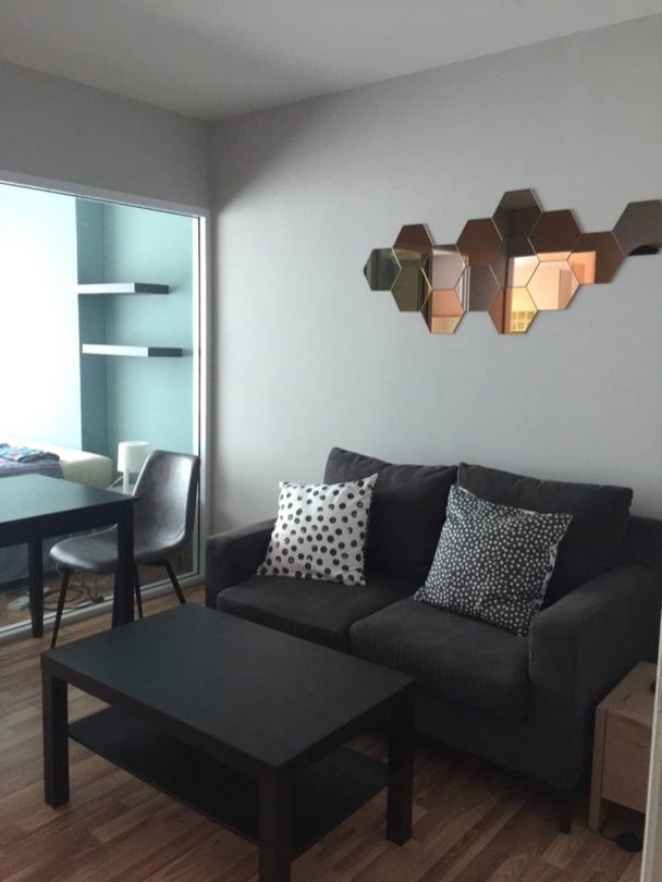 素坤逸兰花丽晶酒店 101 号房间出租 准备入住！！！