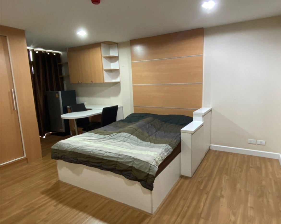 The Plenary Sathorn condo for rent