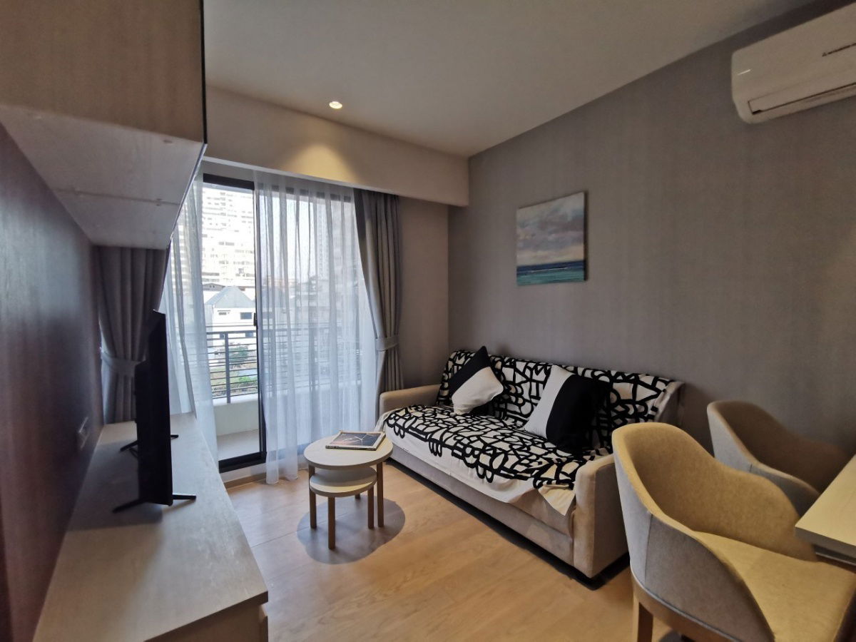 🍀🍀🍀BEST DEAL🔥ให้เช่า📌Runesu Thonglor 5 (Line:@rent2022) ห้องสวย ราคาดี พร้อมเข้าอยู่!!✨A00435