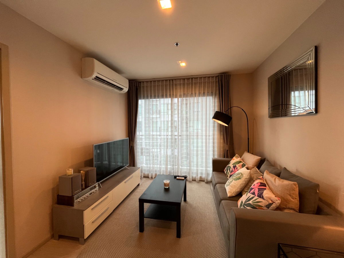 Rhythm Sukhumvit36-38။