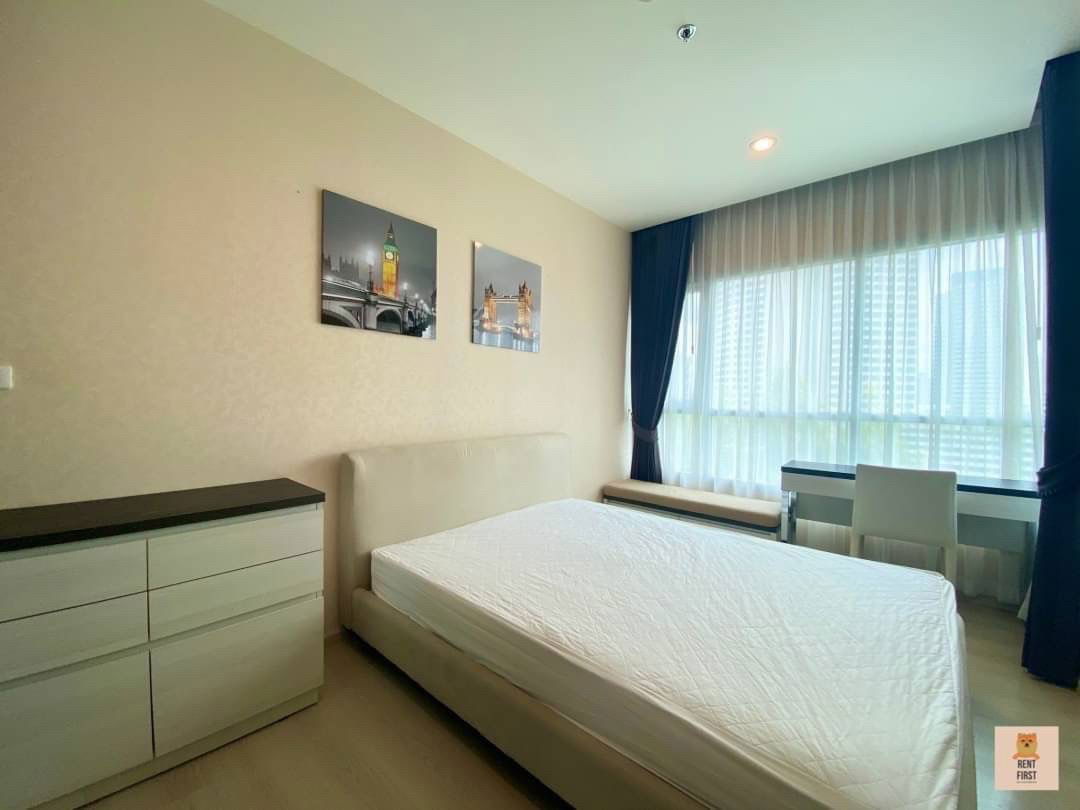 Life Ratchadaphisek, large room, 40 sq m., fully furnished, 16,500 baht