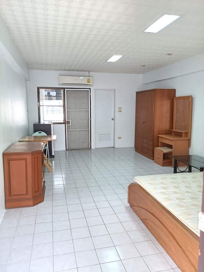 Twin tower Chaengwattana Near Central Chaengwattana ,Impact arene,CP all Acedemy