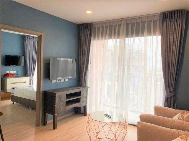 Condo for rent, 2 bedrooms, the base garden rama 9, size 51 sqm, airport link, expressway with washing machine