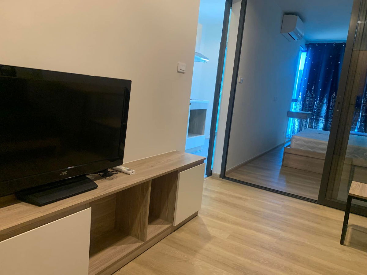 素坤逸 71 号卓越隐居酒店