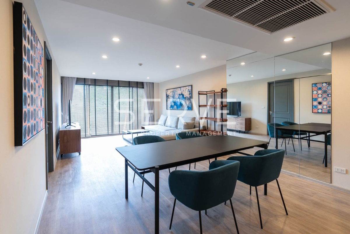 Rare Item for Corner 2 Beds 2 Baths with Bathtub in Ruamrudee Area Close to BTS Phloen Chit station at Noble Above Wireless-Ruamrudee / Condo For Rent