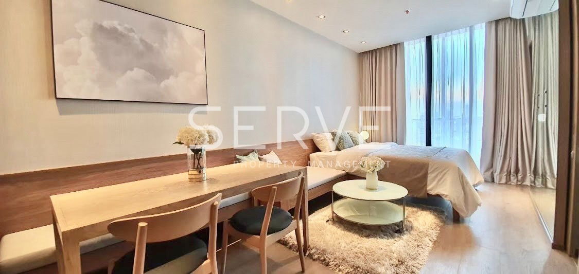 Studio Unit with Partition on super High Fl 30+ // Condo Close to BTS Phrom Phong Condo For Rent