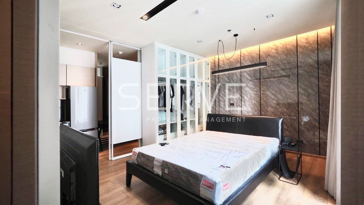 Studio with Good View Close to BTS Phrom Phong  at park 24/ Condo For Rent