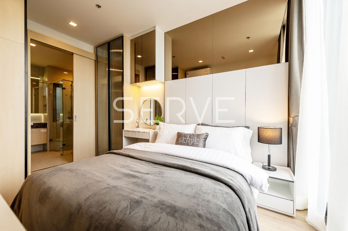 Nice View & Nice Room 1 Bed Super High Fl. 35+ Newest Luxury Condo Close to BTS Phrom Phong 450 m. at Noble STATE 39 / Condo For Rent