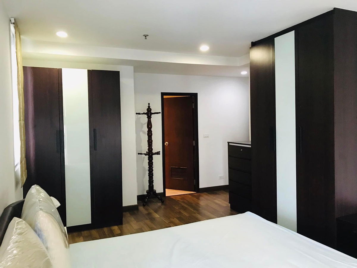 T1344 Condo for rent The Rajdamri, beautiful room, fully furnished, special price