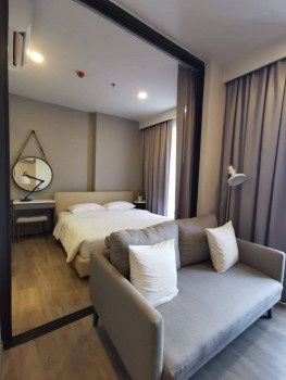 Condo for rent, KEEN Center Sriracha, opposite Robinson Sriracha, Fully furnished and has a maid to clean