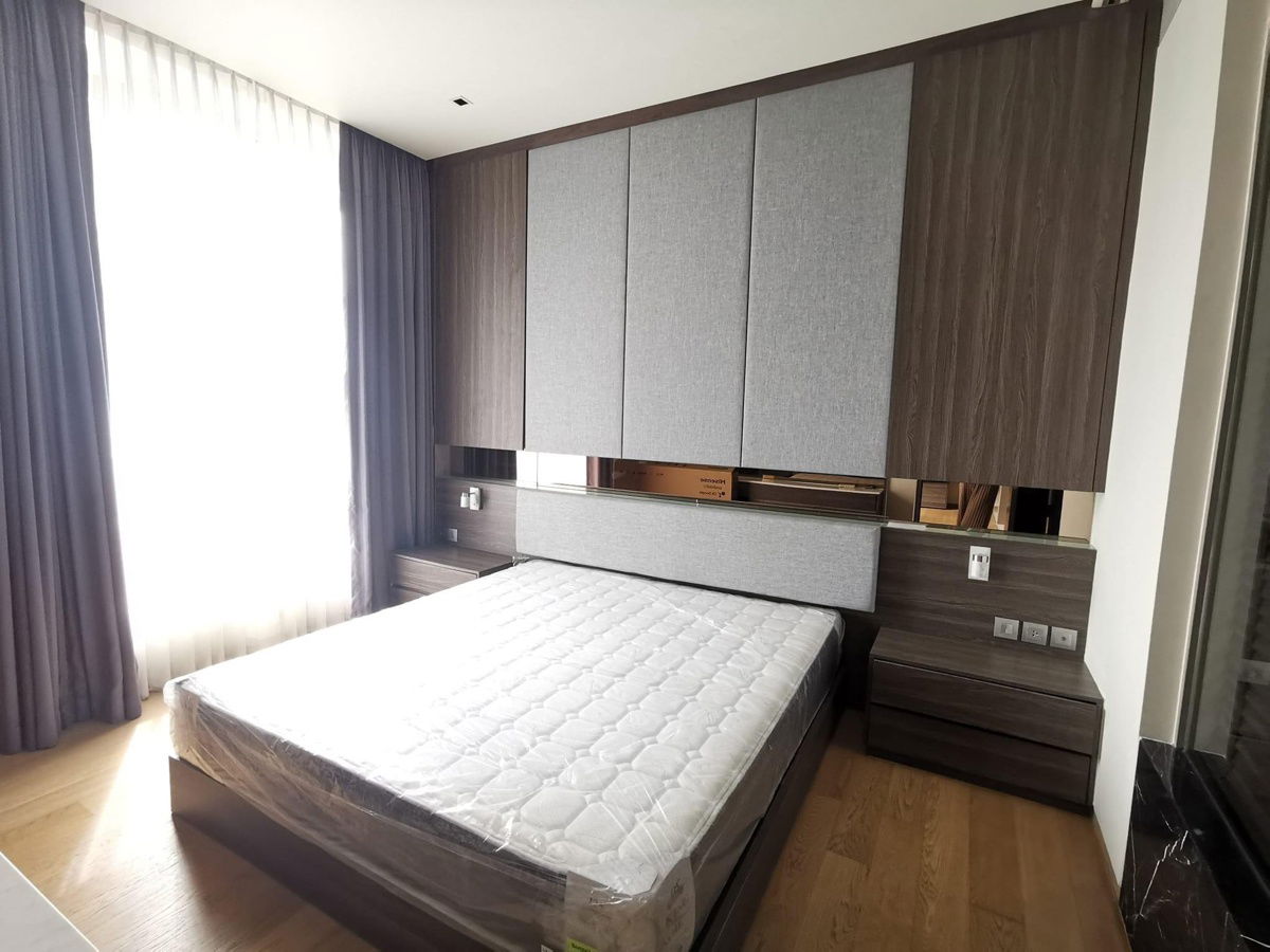 T1355 Condo for rent Saladaeng One, beautiful room, fully furnished, special price