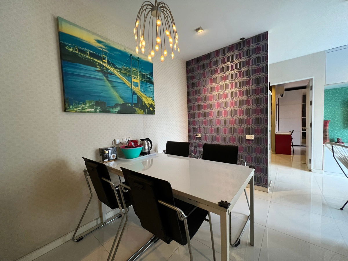 T1374 公寓出租 Aspire Sukhumvit 48，房间漂亮，家具齐全，特价