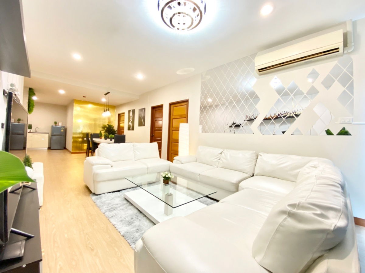 Condo for rent at Baan Klang Krung Resort, size 107 sq m, 2 bedrooms, 2 bathrooms, price 25,900, fully furnished,  ready to move in !!!