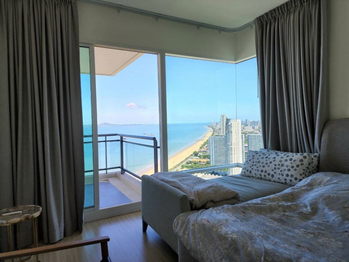 Reflection Jomtien Beach Pattaya 2Bedroom Sea View