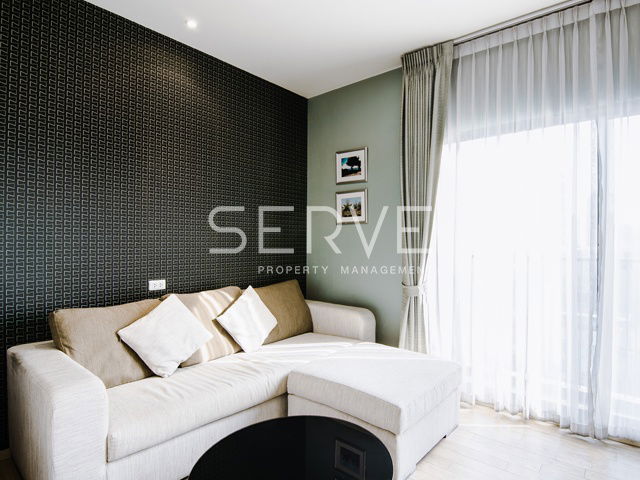 Nice 1 Bed with Bathtub fully furnished on High Floor good location @BTS Ekkamai / Condo For Rent