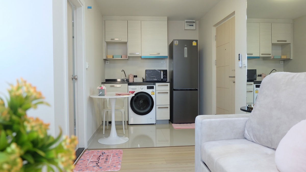 rentroom1-2bed room msociety condo