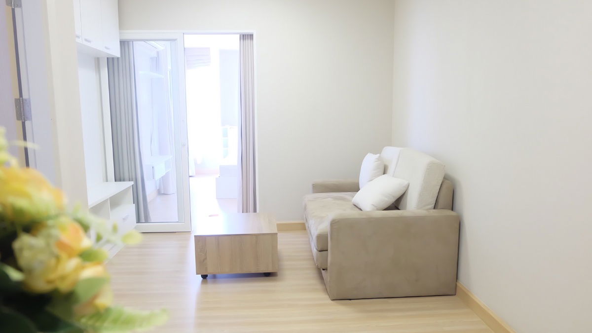 rentroom1-2bed room msociety condo