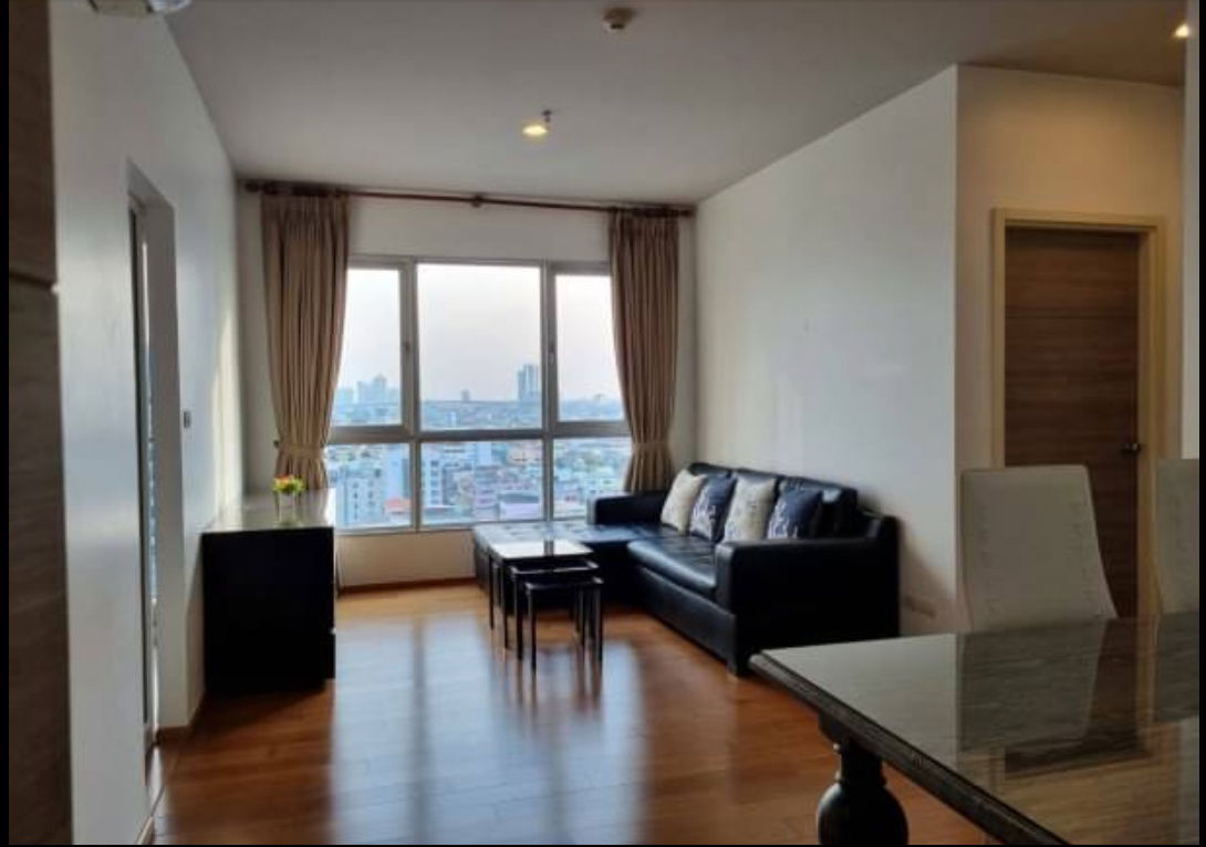 for rent Hive Taksin. 2beds 67sqm. Line id: @pfagent