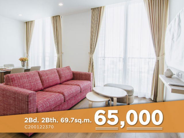 Homey Style 2 Beds with Bathtub & Washlet High Fl. 10+ Good Location BTS Phrom Phong 500 m. at Noble BE33 Condo / For Rent