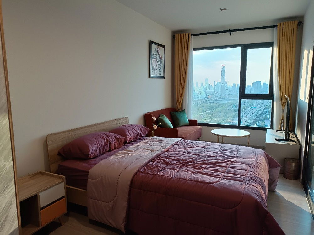 G 7296 💖中国客户，请加微信。(在联系方式的旁边) For rent Life Asoke Hype Line❤️💜@condopremium💜❤️Ready to move in ⬛🟨 📞 065 695 3645🟨⬛